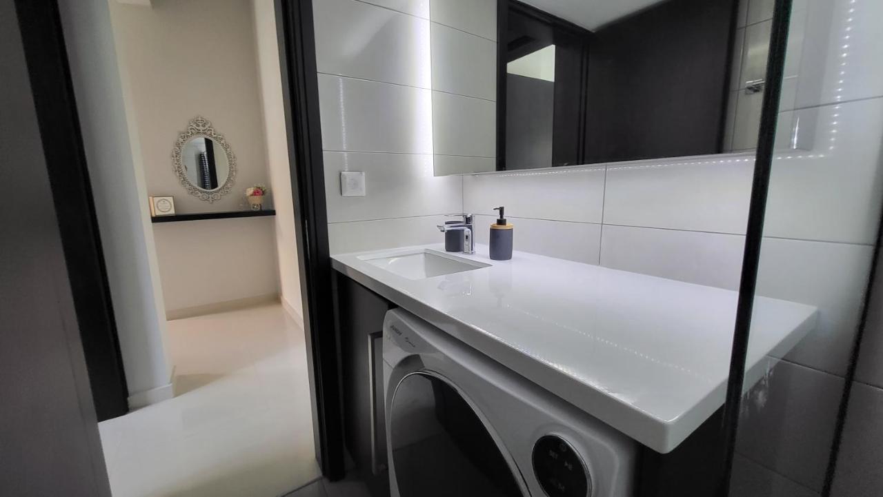 Konnet Apartment Rhodes City Esterno foto