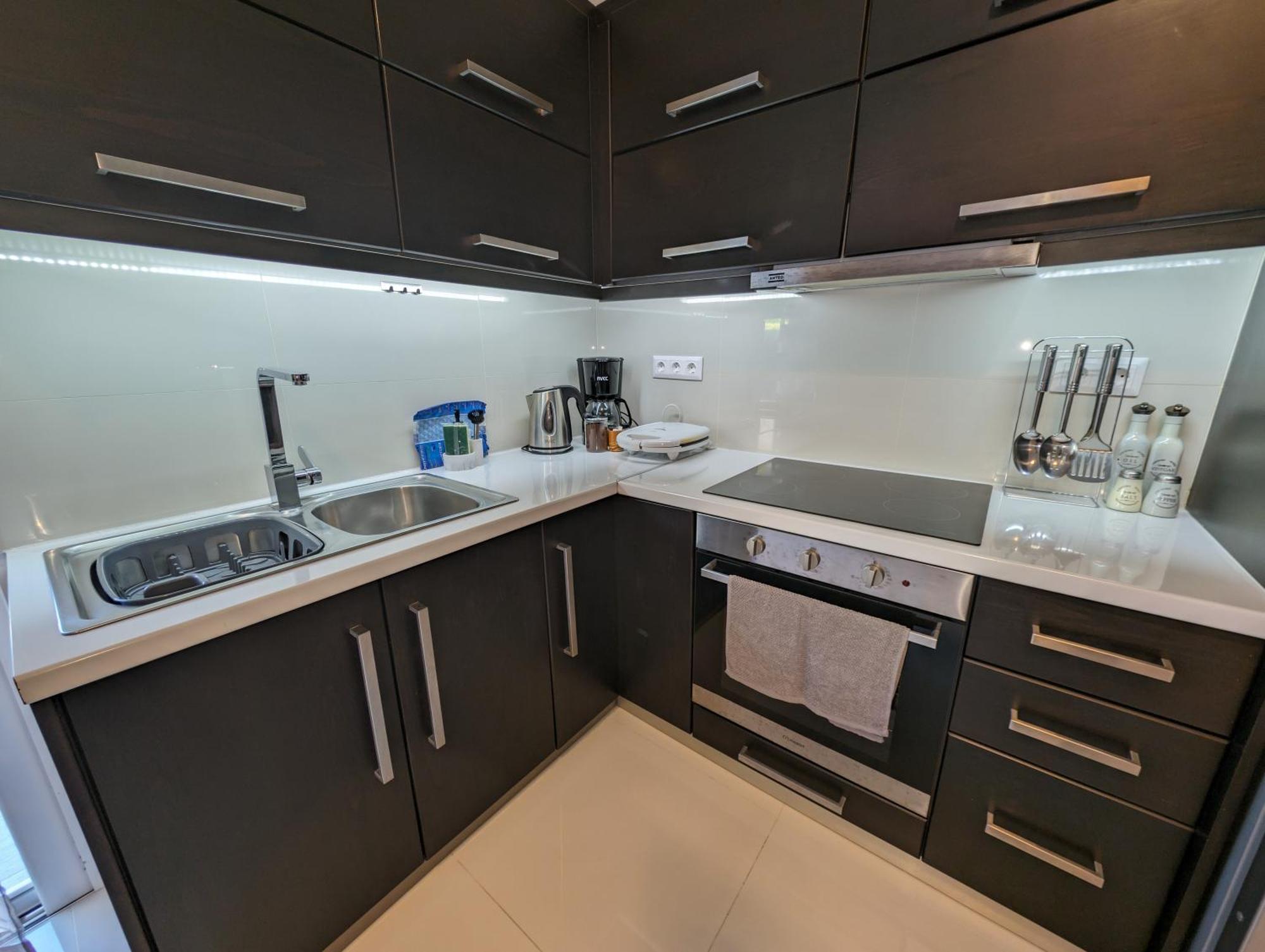 Konnet Apartment Rhodes City Esterno foto