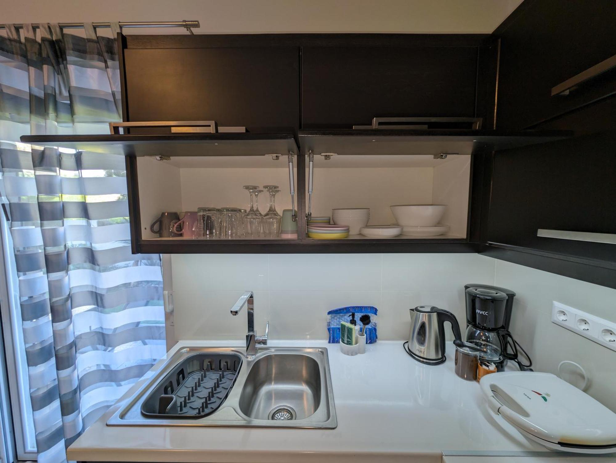Konnet Apartment Rhodes City Esterno foto